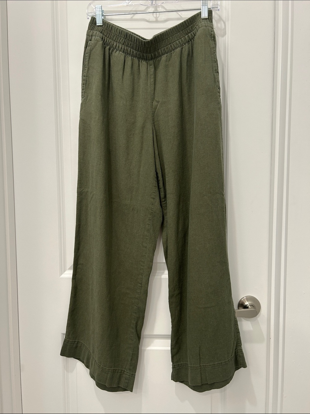 Linen. Old Navy Olive Green Wide-Leg Women's Pants